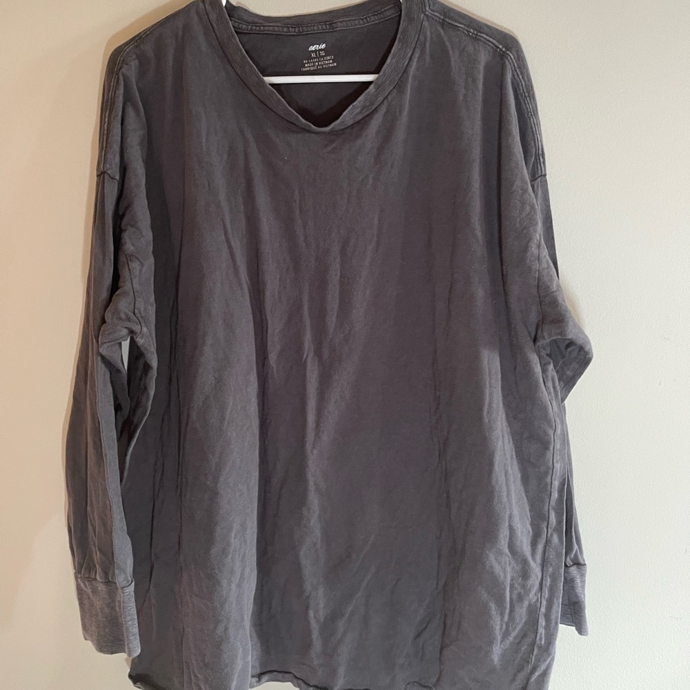 Aerie grey XL long sleeve shirt
